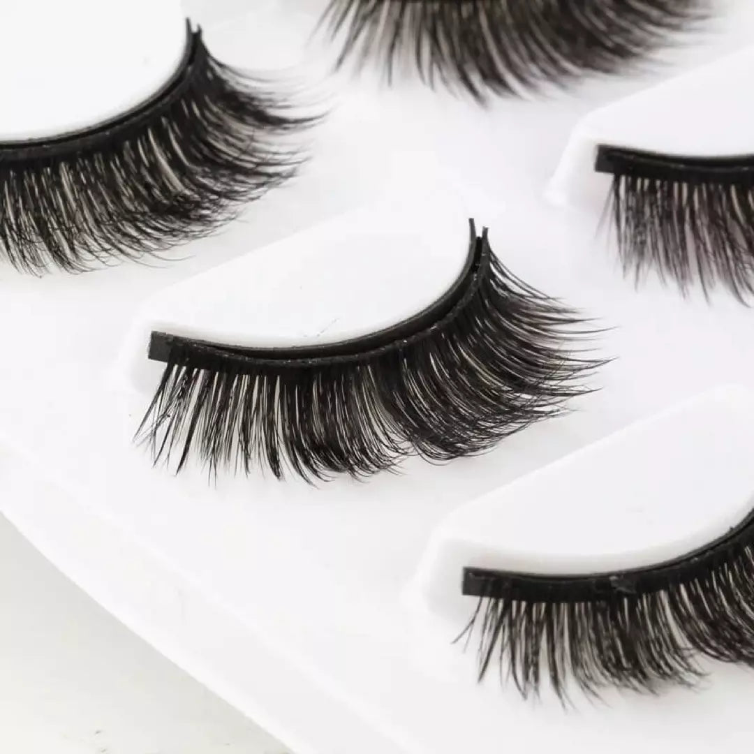 MAGNETIC AUSSIE LASHES